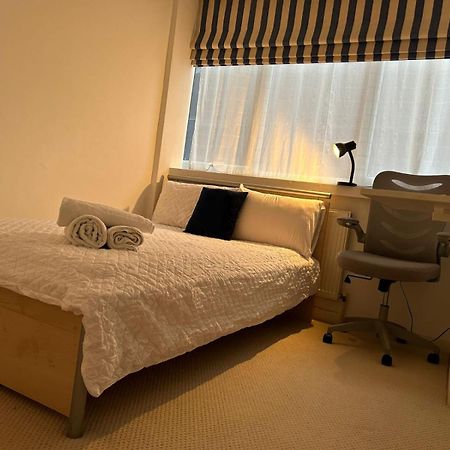 לינה וארוחת בוקר לונדון Cavaye House מראה חיצוני תמונה